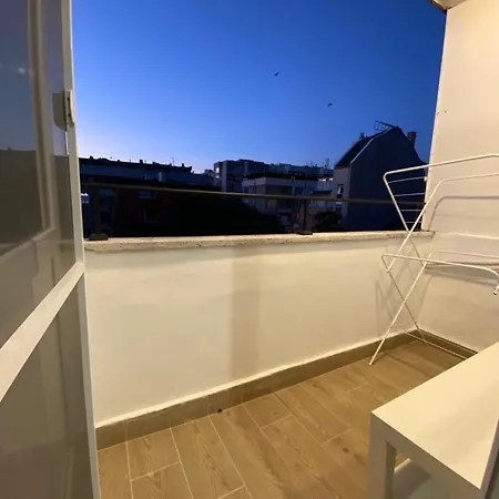 Modern 2 Bedroom Apartment In The Heart Of Varna Exterior photo