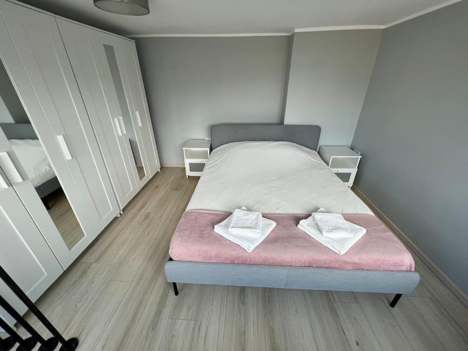 Modern 2 Bedroom In The Heart Of Варна